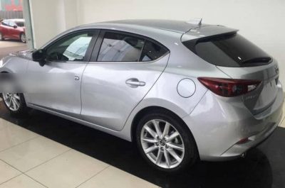 Đánh giá xe Mazda 3 2.0 Hatchback 2018: thêm nhiều công nghệ tiện nghi mới