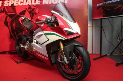 Đánh giá Ducati Panigale V4 2019: Kẻ thống trị phân khúc Superbike!