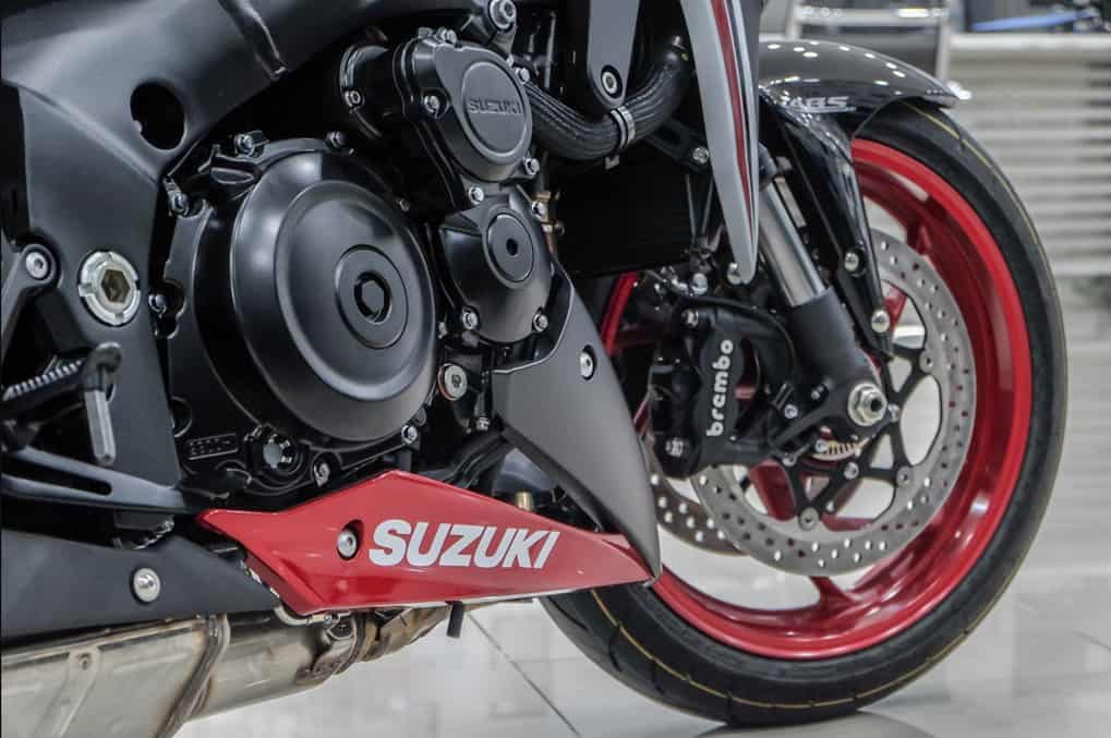 Kawasaki Z1000, Suzuki GSX-S1000, Suzuki GSX-S1000 2018, Suzuki GSX-S1000 2019, Kawasaki Z1000 2018, Kawasaki Z1000 2019