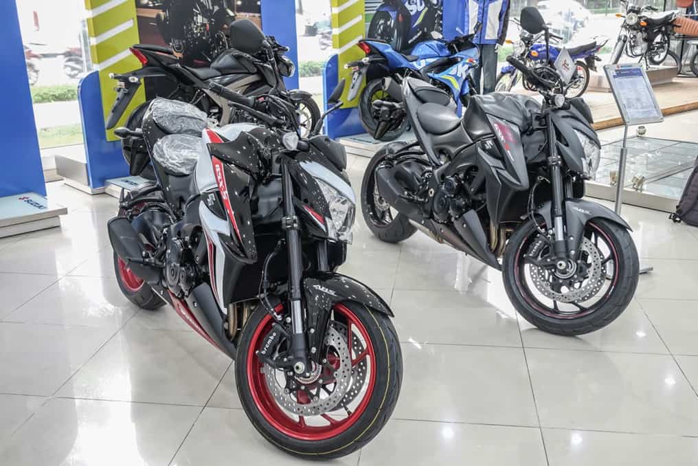 Kawasaki Z1000, Suzuki GSX-S1000, Suzuki GSX-S1000 2018, Suzuki GSX-S1000 2019, Kawasaki Z1000 2018, Kawasaki Z1000 2019