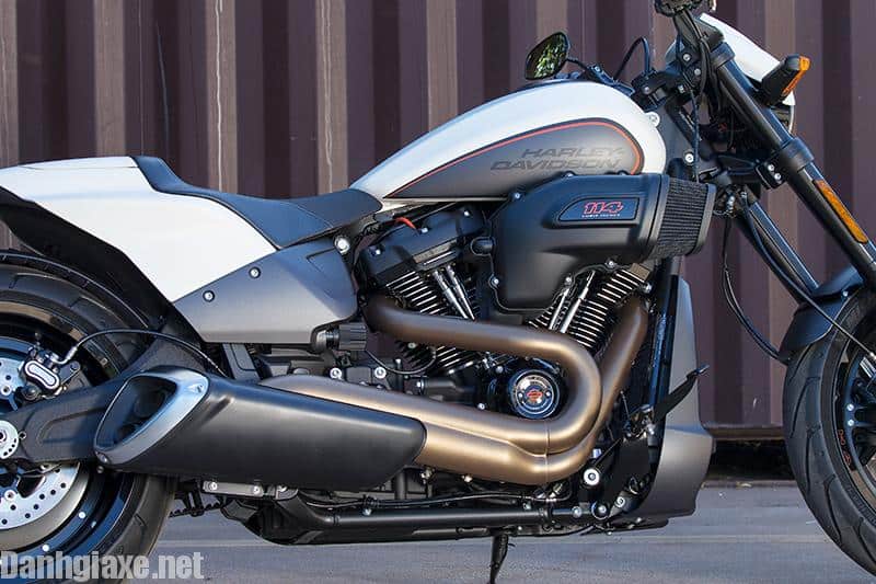 2019-harley-fxdr-114-static-engine-exhaust.jpg