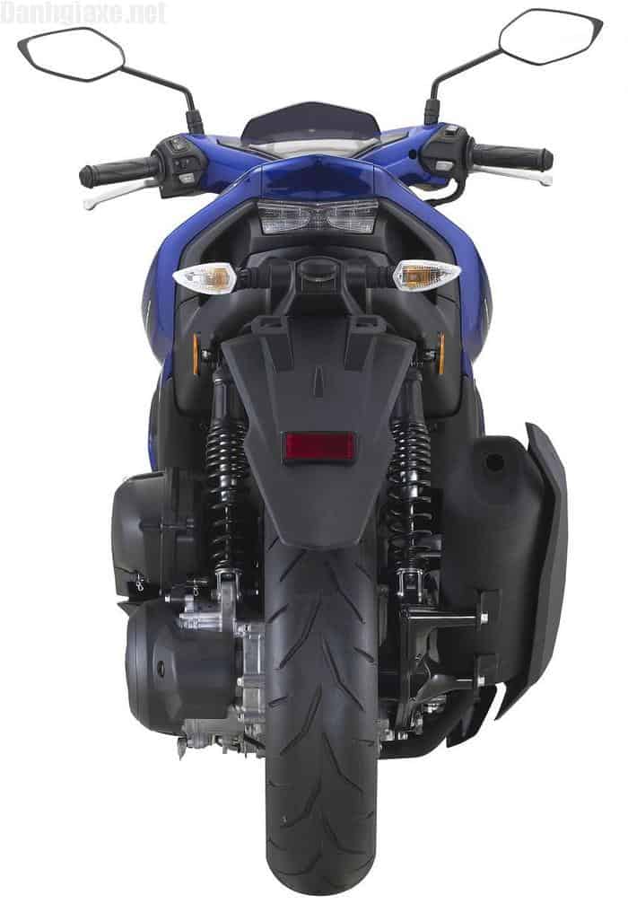Yamaha NVX 155 có thêm màu mới giá từ 2400 USD