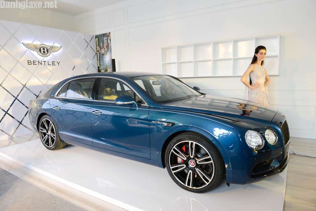 Chi tiet Bentley Flying Spur V8 S gia hon 16,8 ty dau tien tai VN hinh anh 1