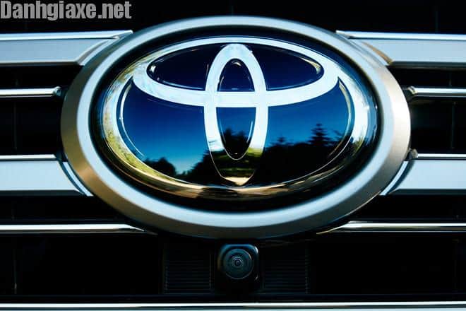 Toyota Land Cruiser 2019 gia gan 89.000 USD hinh anh 9