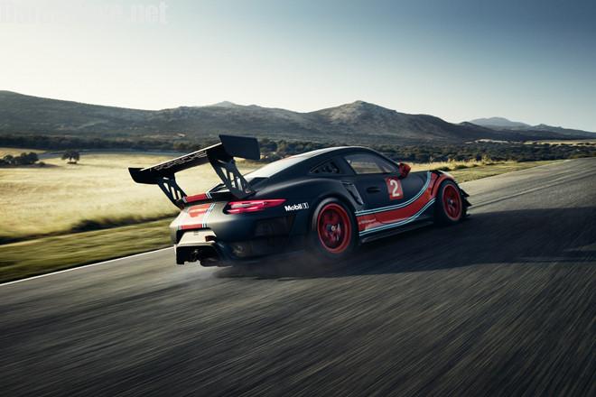 Porsche 911 GT2 RS ban duong dua gia gan nua trieu USD hinh anh 7