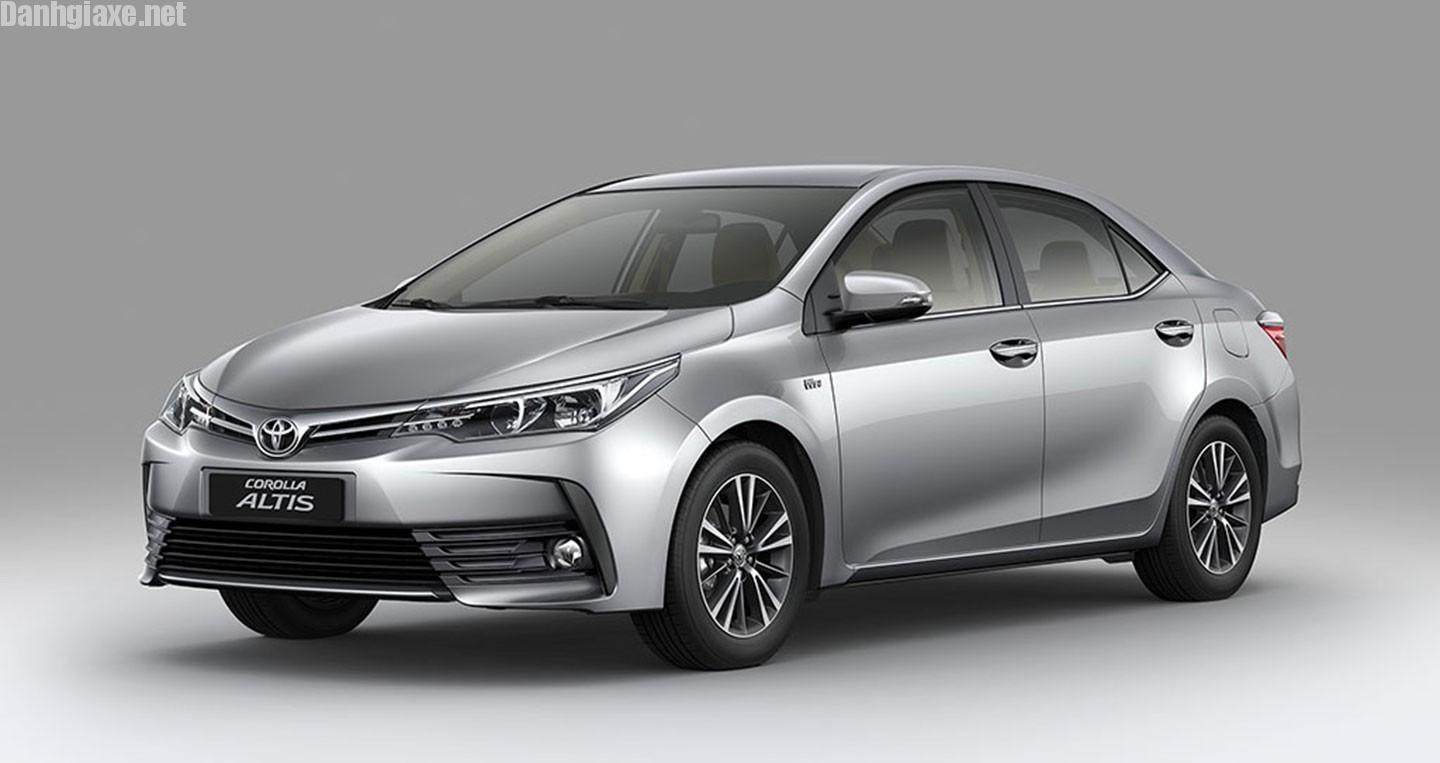 Đánh giá nội ngoại thất và giá xe Toyota Corolla Altis 2019
