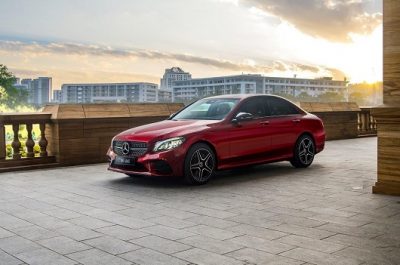 Đánh giá thiết kế ngoại thất của xe Mercedes C300 2019
