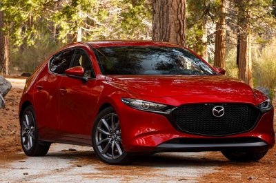 Đánh giá Mazda 3 Hatchback 2019 về giá bán, động cơ, thiết kế vận hành!