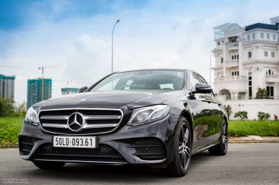 Cập nhật giá bán của xe Mercedes-Benz E 300 AMG 2019