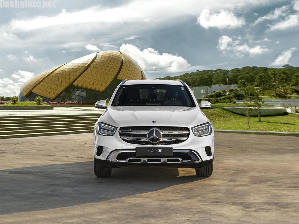 Mercedes-Benz GLC 200 được nâng cấp mạnh mẽ về thiết kế, sức mạnh động cơ cùng các trang bị hiện đại