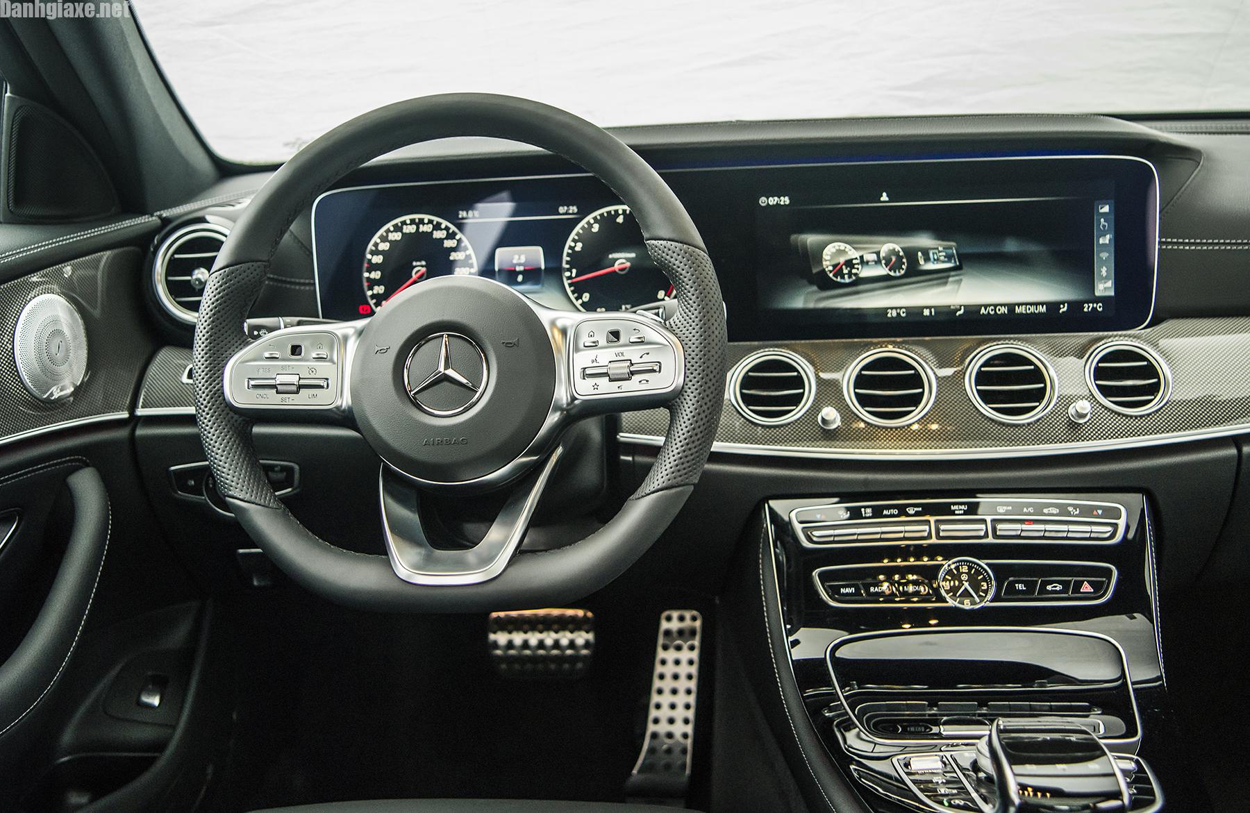 Nội thất E 300 2020 thừa hưởng tất cả những gì tinh túy nhất về công nghệ thiết kế của Mercedes.